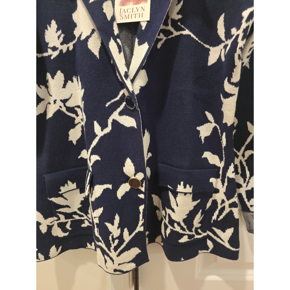 Jaclyn Smith Open Stitch Sweater Blazer - Picture 5 of 9